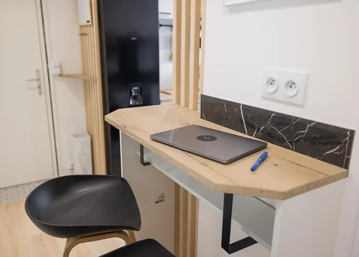 Moissan Bastille Homestay